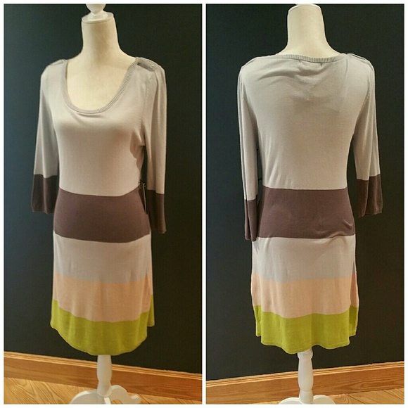 BCBG Dresses & Skirts - BCBG lightweight sweater dress. NWT Size Med